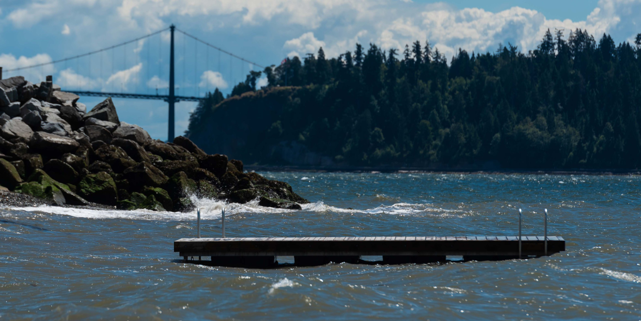 swimming dock in Dundarave