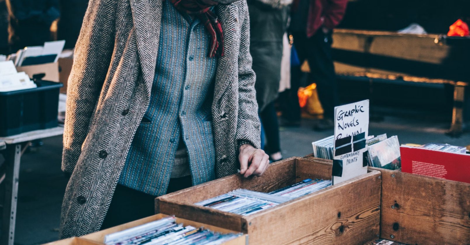 Man browsing the flea market.